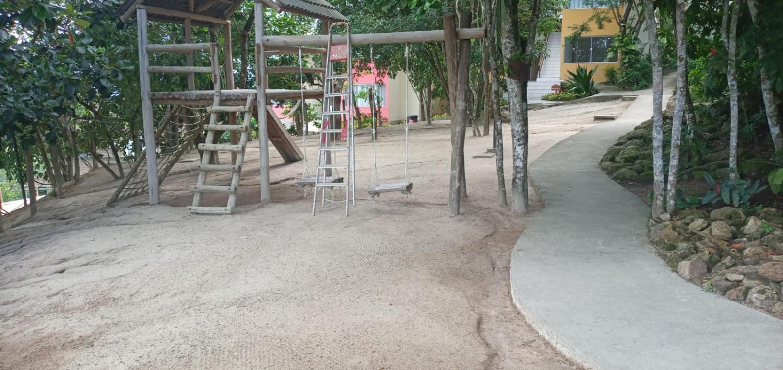 Flat Condominio Topo Da Montanha 507 Cha Grande Ngoại thất bức ảnh